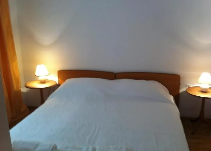 By The Sea Brna - Korcula - 18288 * Смоквица